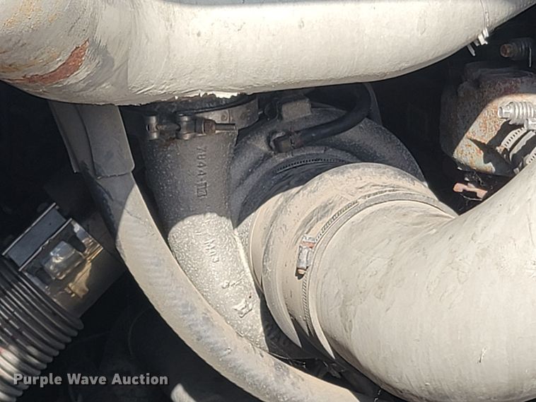 image for item MH9710 1999 Prevost 1999  coach bus