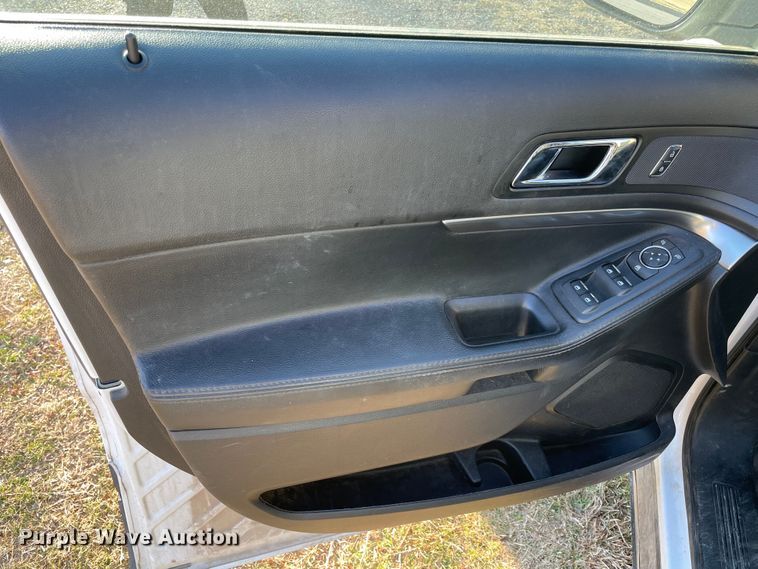 image for item MI9774 2018 Ford Explorer Police Interceptor  SUV