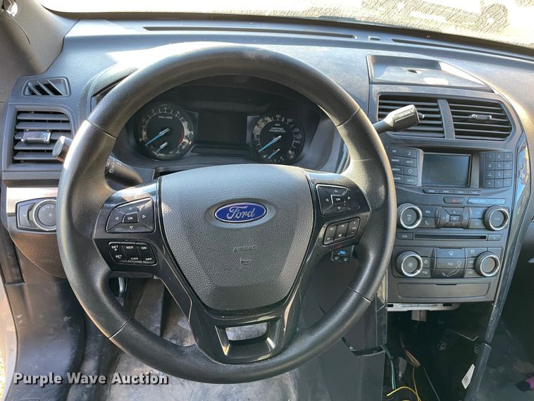 image for item MI9774 2018 Ford Explorer Police Interceptor  SUV