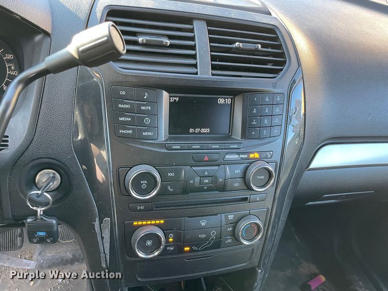 image for item MI9774 2018 Ford Explorer Police Interceptor  SUV