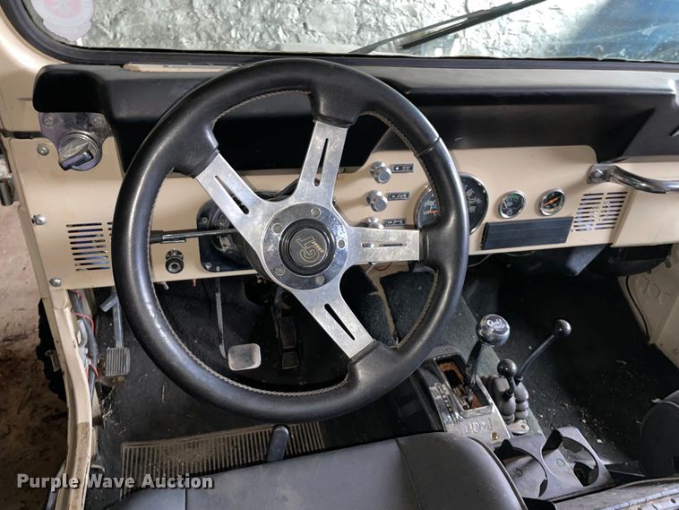 image for item MI9780 1985 AMC CJ7  SUV