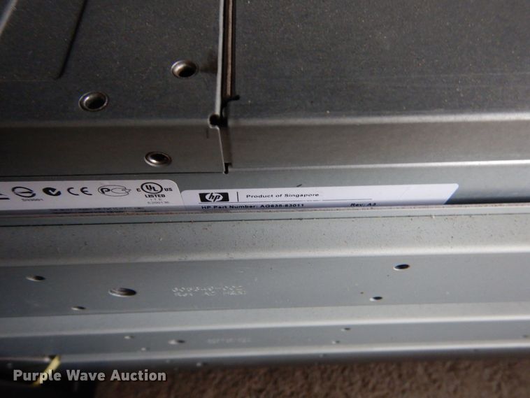 image for item MM9665 HP  server rack