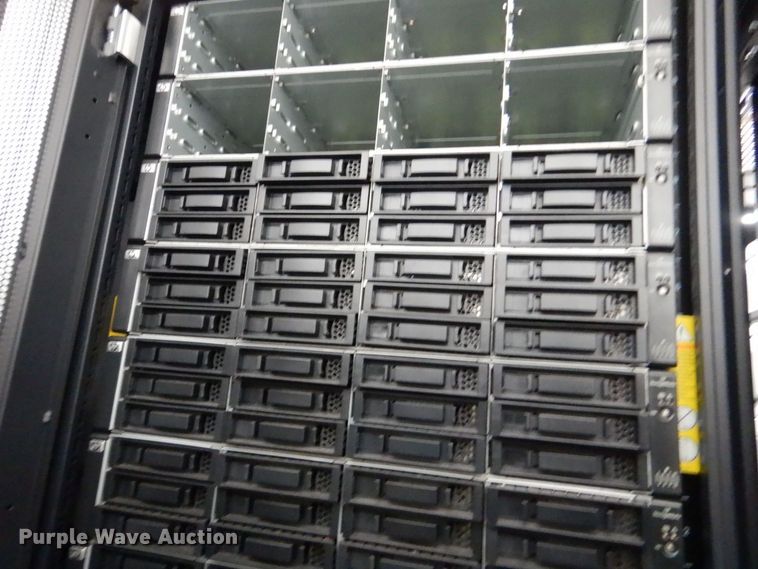 image for item MM9667 HP  server rack