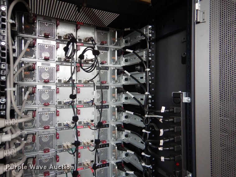 image for item MM9667 HP  server rack