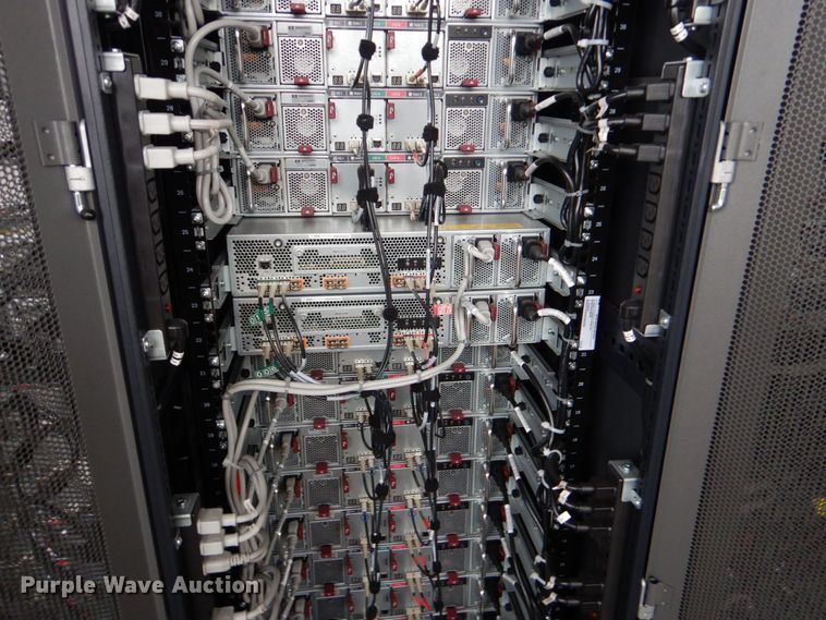 image for item MM9667 HP  server rack