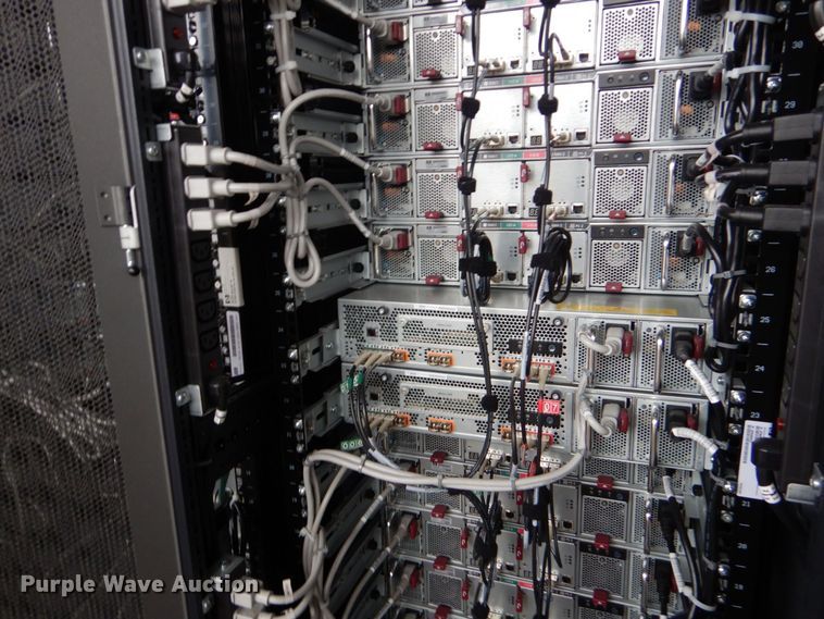 image for item MM9667 HP  server rack