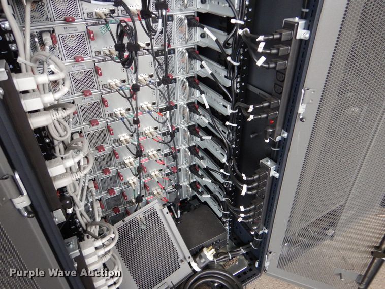 image for item MM9667 HP  server rack