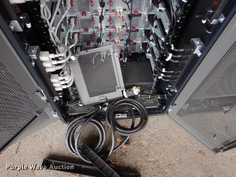 image for item MM9667 HP  server rack