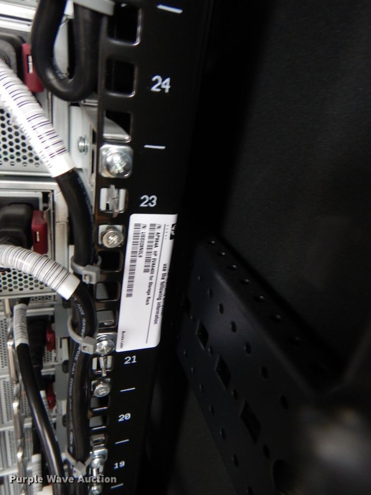 image for item MM9667 HP  server rack