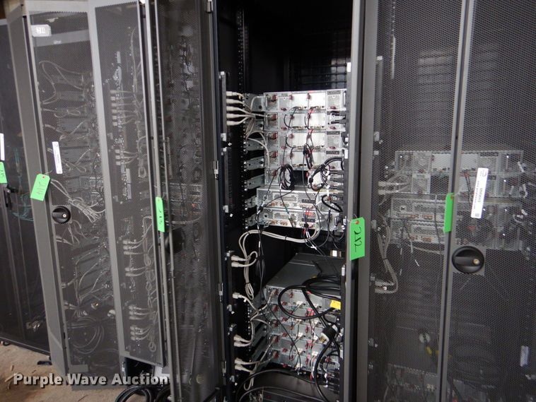 image for item MM9668 HP  server rack