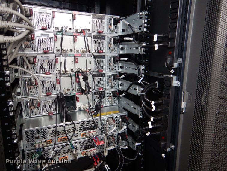 image for item MM9668 HP  server rack