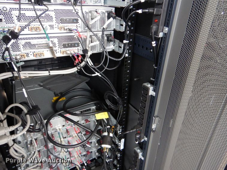 image for item MM9668 HP  server rack