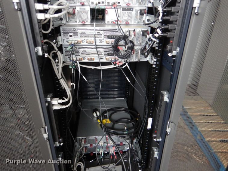 image for item MM9669 HP  server rack