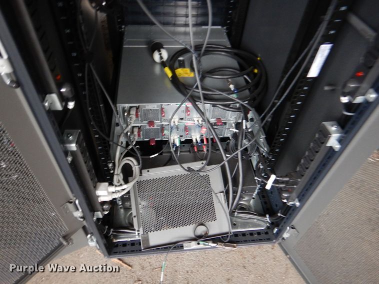 image for item MM9669 HP  server rack