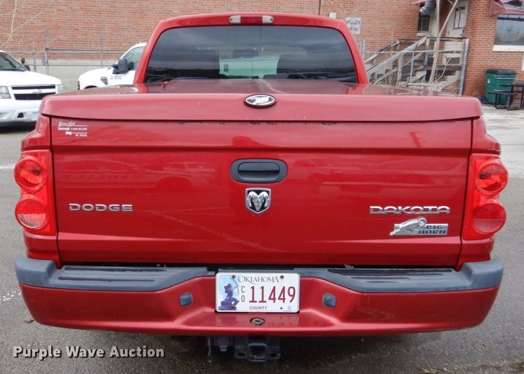 image for item MM9681 2010 Dodge Dakota  Crew Cab pickup truck