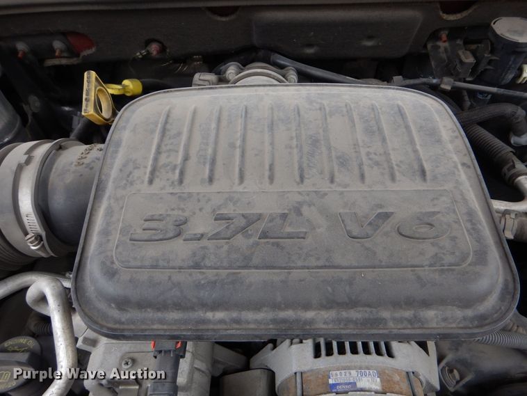 image for item MM9681 2010 Dodge Dakota  Crew Cab pickup truck