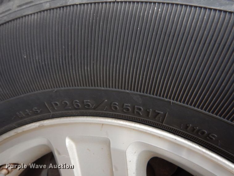 image for item MM9681 2010 Dodge Dakota  Crew Cab pickup truck