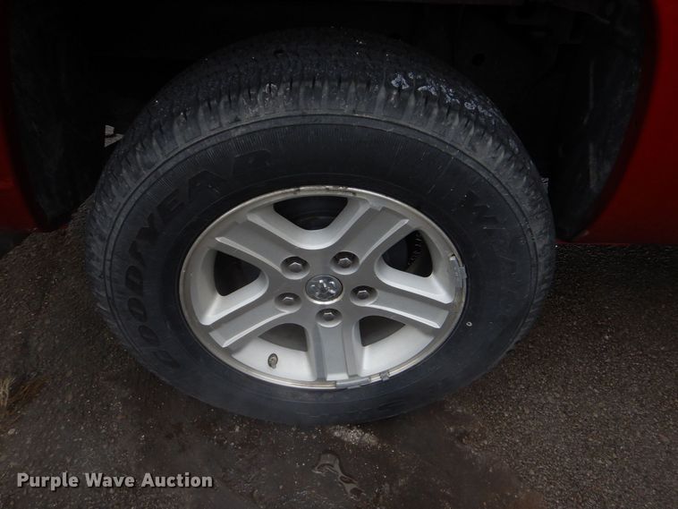 image for item MM9681 2010 Dodge Dakota  Crew Cab pickup truck