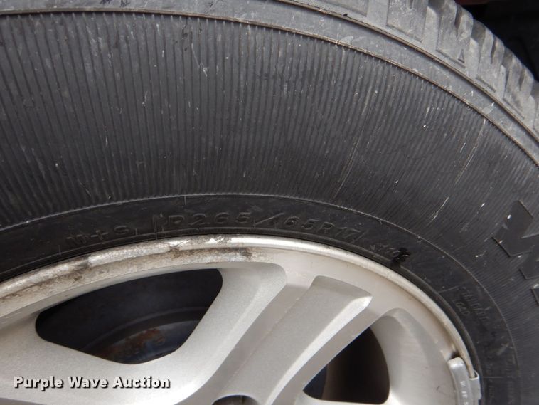 image for item MM9681 2010 Dodge Dakota  Crew Cab pickup truck