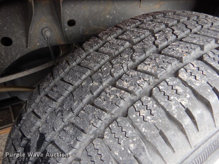 image for item MM9681 2010 Dodge Dakota  Crew Cab pickup truck