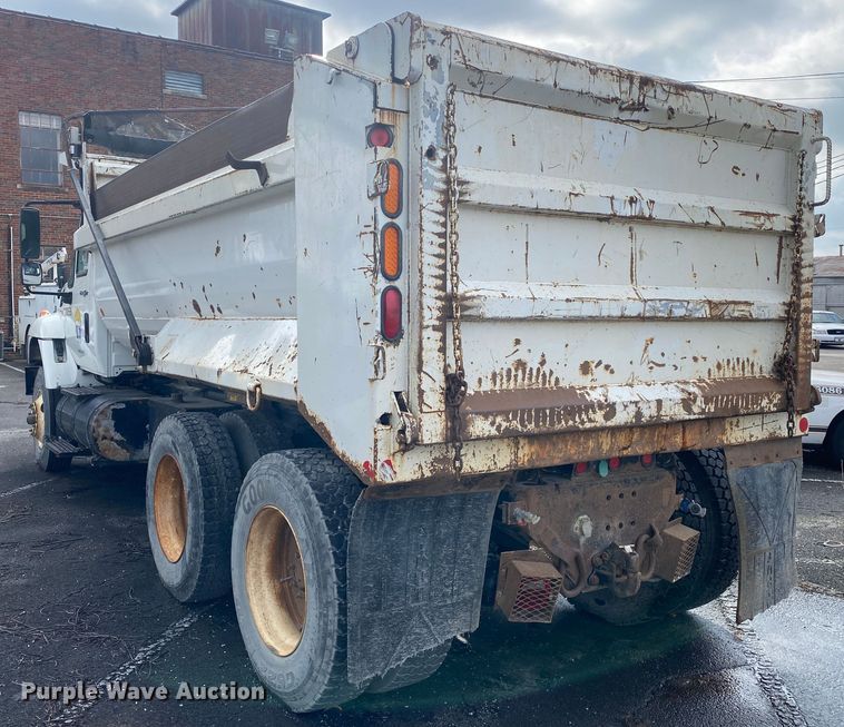 image for item MM9696 2008 International WorkStar 7400 dump truck