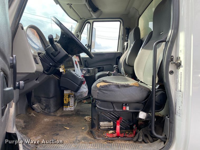 image for item MM9696 2008 International WorkStar 7400 dump truck