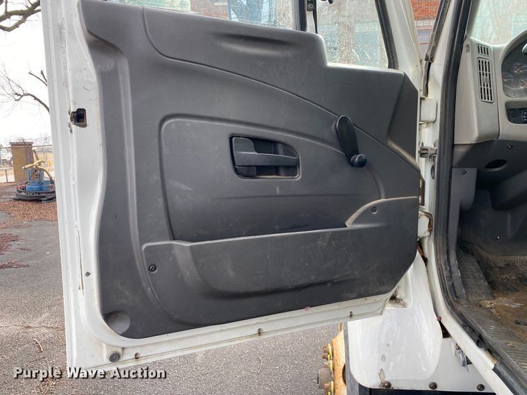 image for item MM9696 2008 International WorkStar 7400 dump truck