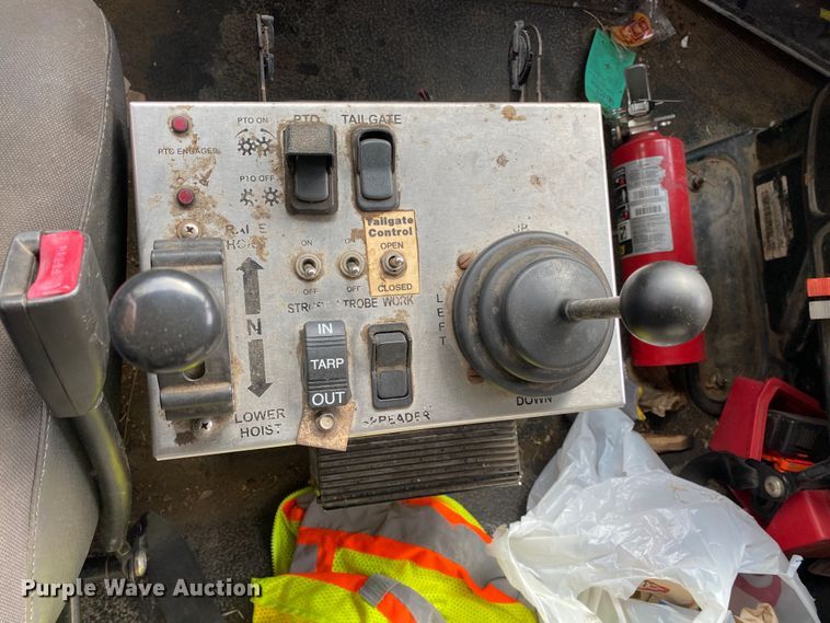 image for item MM9696 2008 International WorkStar 7400 dump truck