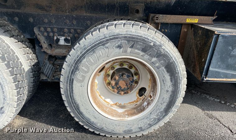 image for item MM9696 2008 International WorkStar 7400 dump truck