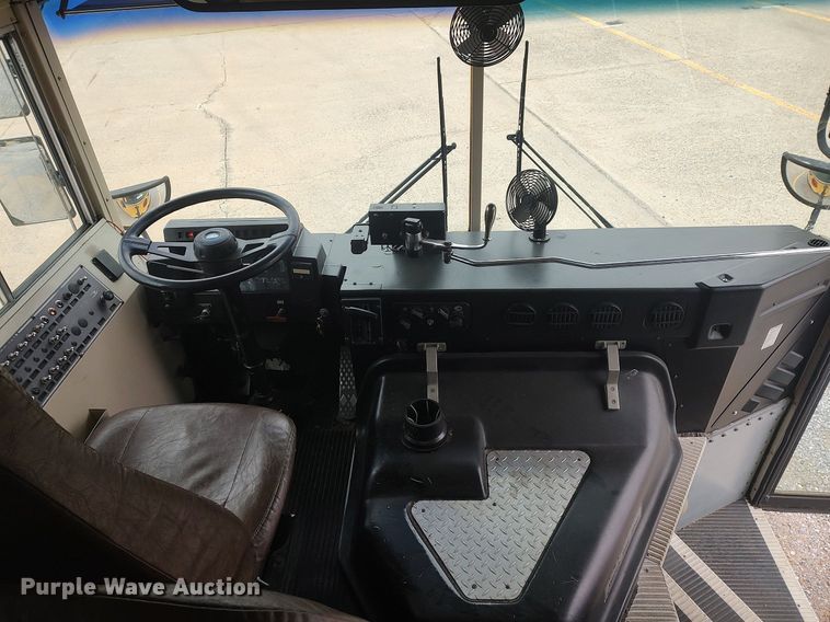 image for item MM9933 1998 Blue Bird TC2000  school bus