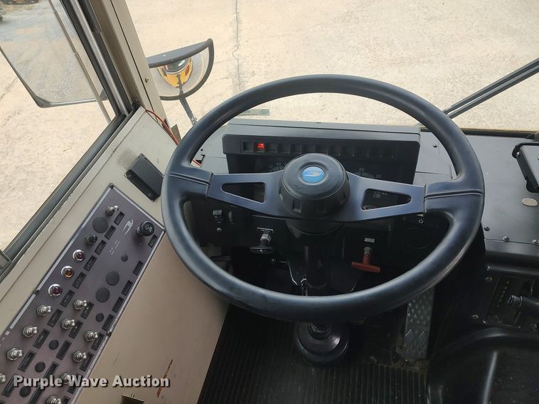 image for item MM9933 1998 Blue Bird TC2000  school bus