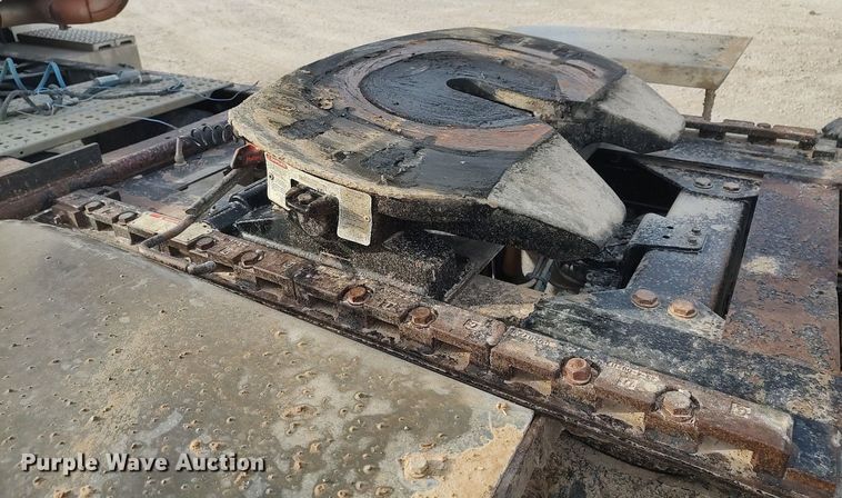 image for item MM9960 2007 Sterling L9500  semi truck