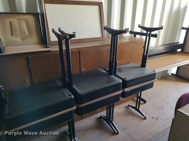 image for item MM9969 Furniture