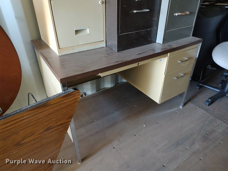 image for item MM9971 Furniture