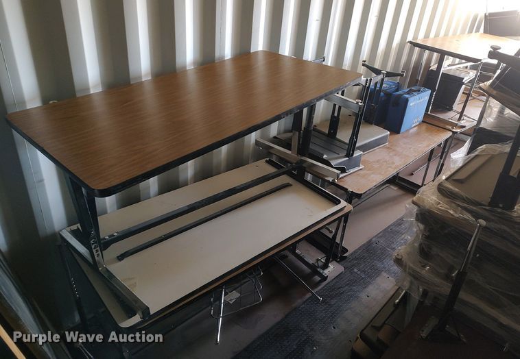 image for item MM9977 Furniture