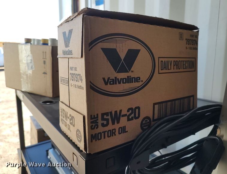 image for item MM9978 Furniture