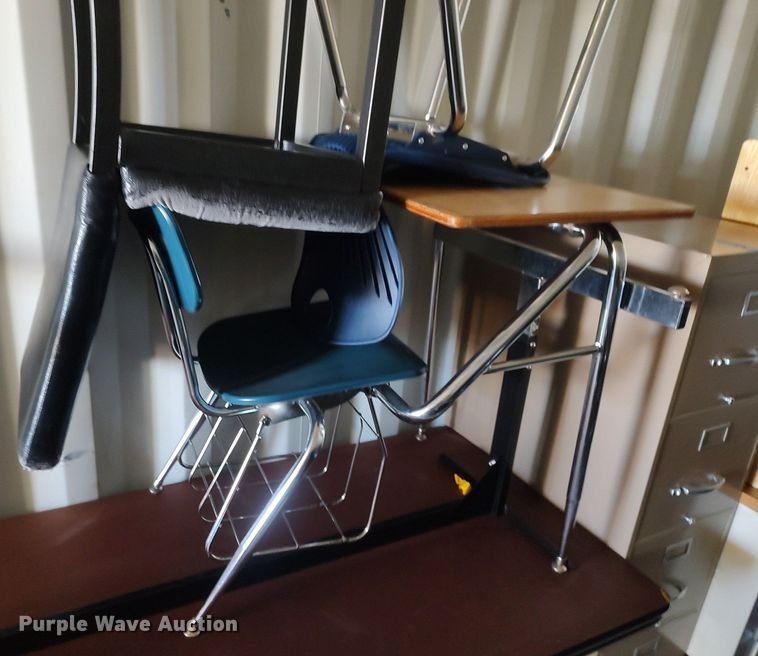 image for item MM9981 Furniture