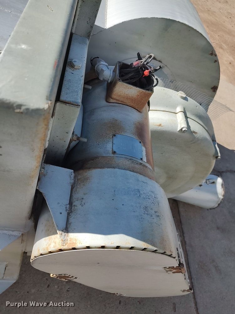 image for item MM9984 AAF Skimmer  dust collector