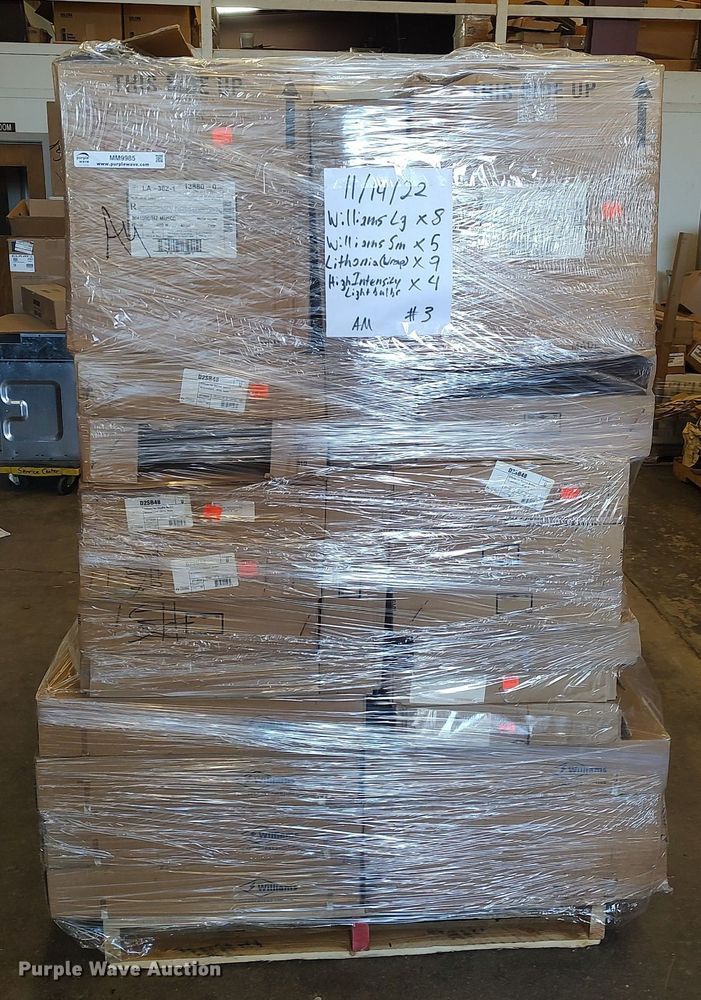 image for item MM9985 (3) pallets of light fixtures