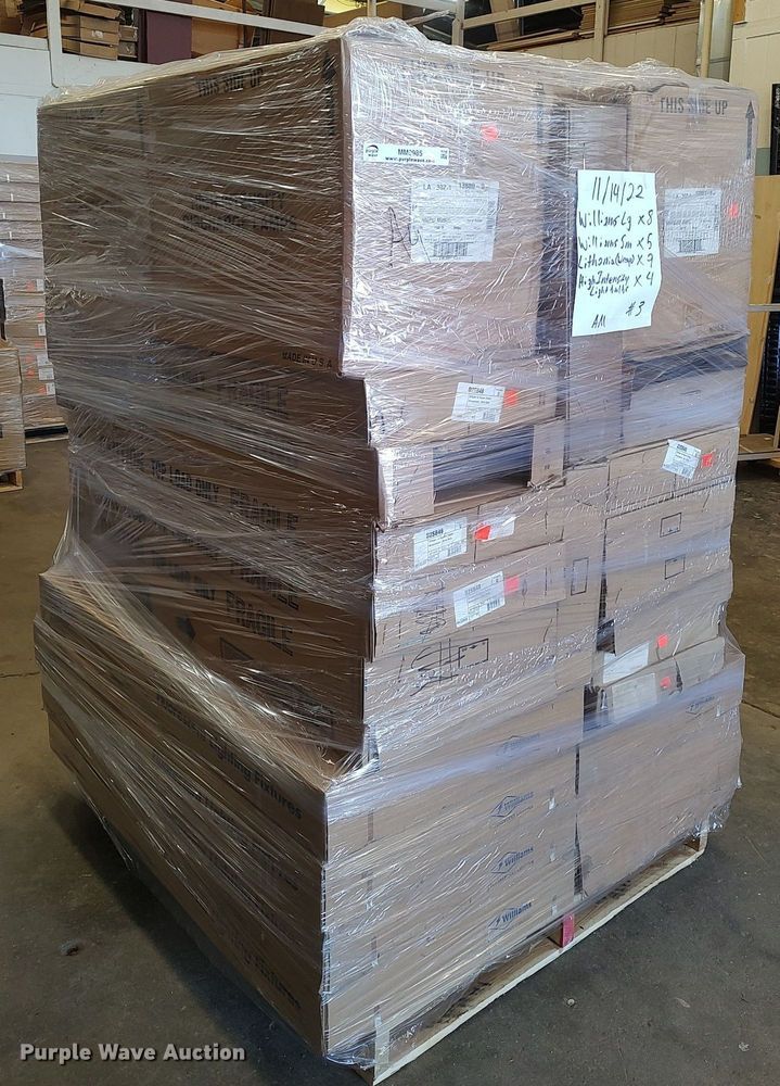 image for item MM9985 (3) pallets of light fixtures