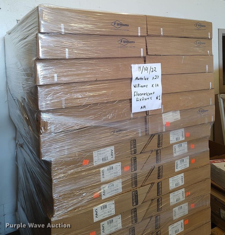 image for item MM9985 (3) pallets of light fixtures