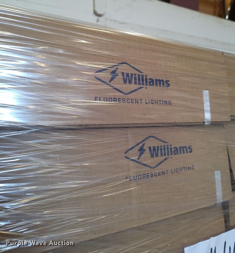 image for item MM9985 (3) pallets of light fixtures