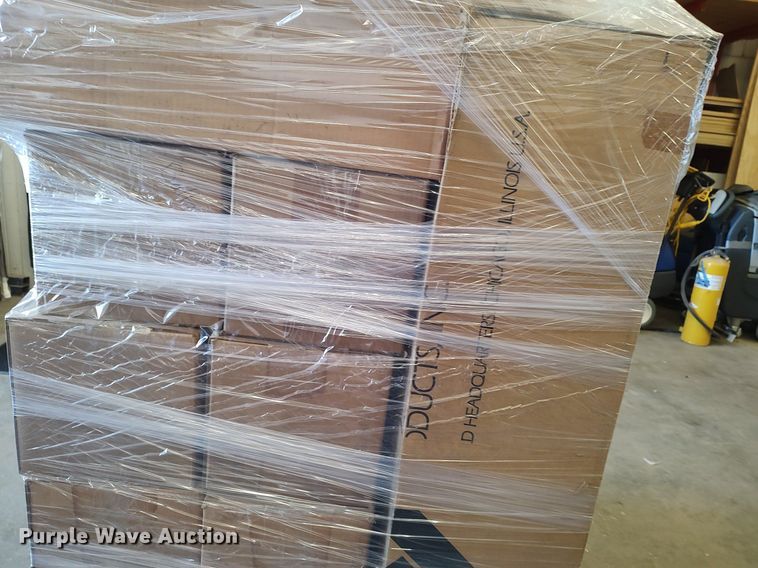 image for item MM9986 (2) pallets of light fixtures