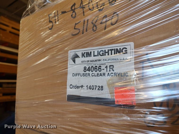 image for item MM9986 (2) pallets of light fixtures