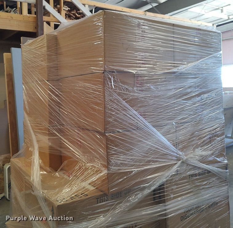 image for item MM9986 (2) pallets of light fixtures
