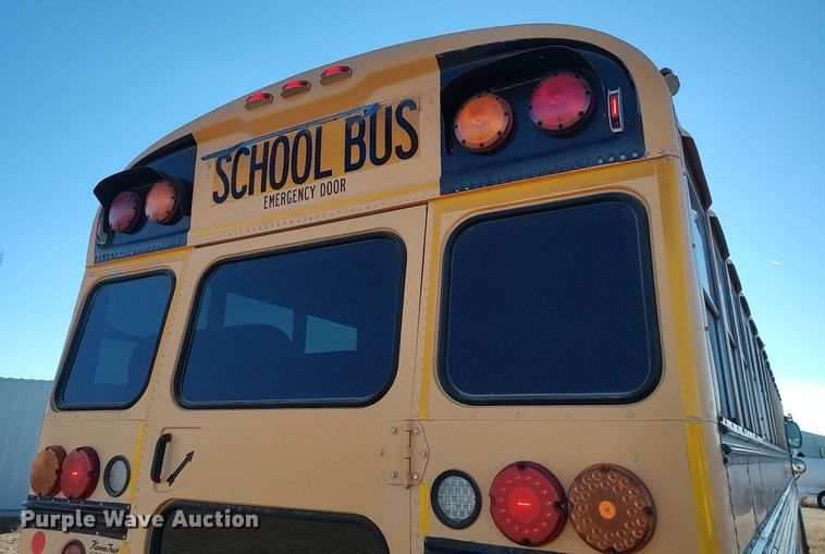 image for item MM9987 2010 Blue Bird  school bus