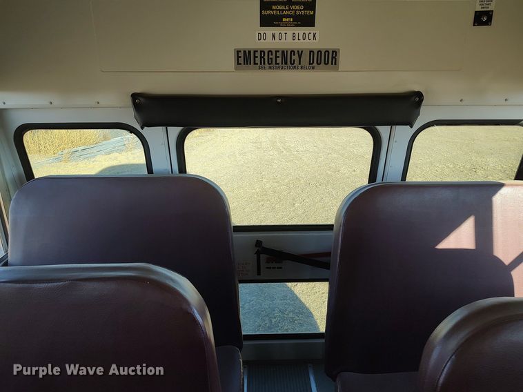 image for item MM9987 2010 Blue Bird  school bus