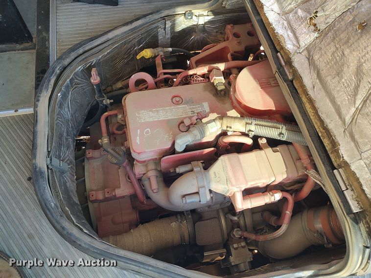 image for item MM9987 2010 Blue Bird  school bus