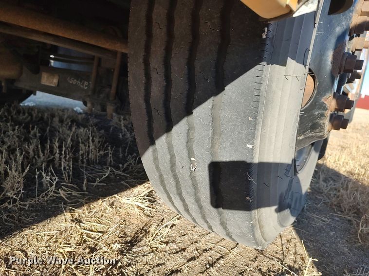 image for item MM9987 2010 Blue Bird  school bus