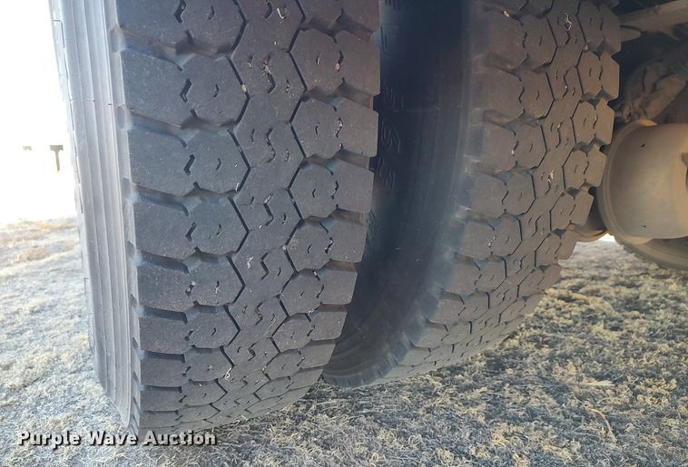 image for item MM9987 2010 Blue Bird  school bus